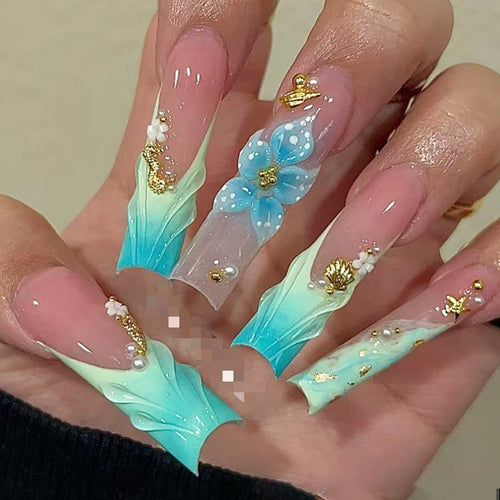 Floral Decorative Press-On Nail Set Bowlift