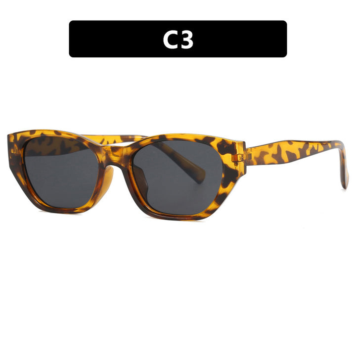 Ladies Cat-Eye Sunglasses with transparent, geometric frame Bowlift