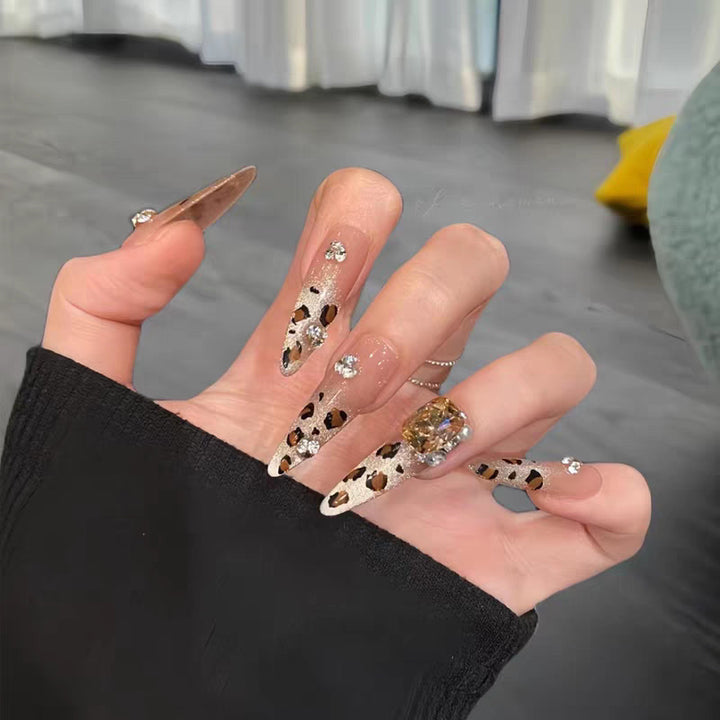 Crystal Embellished Press-On Nails Bowlift
