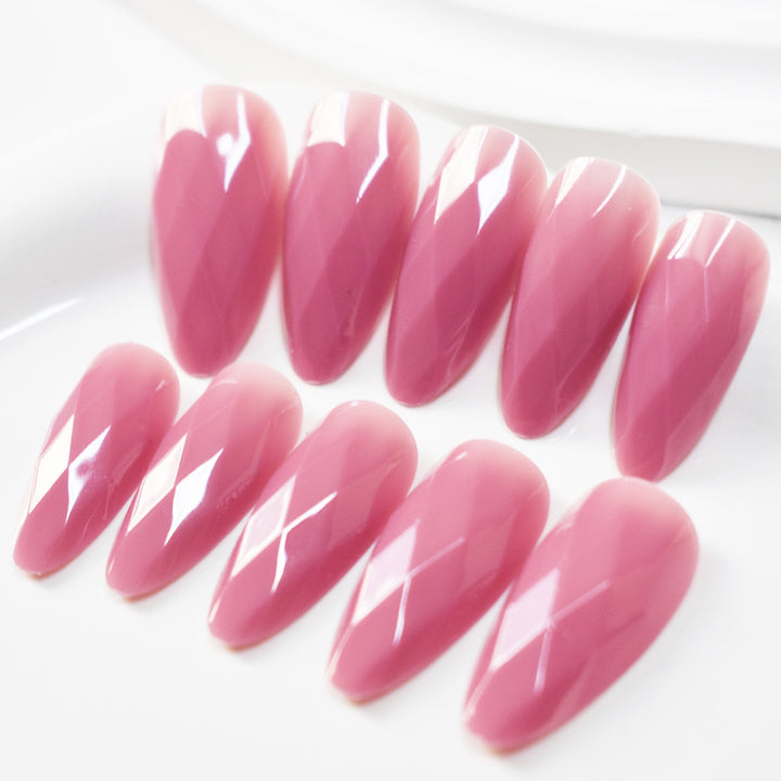 Premium Glossy Diamond-Shaped Press-On Nails Bowlift