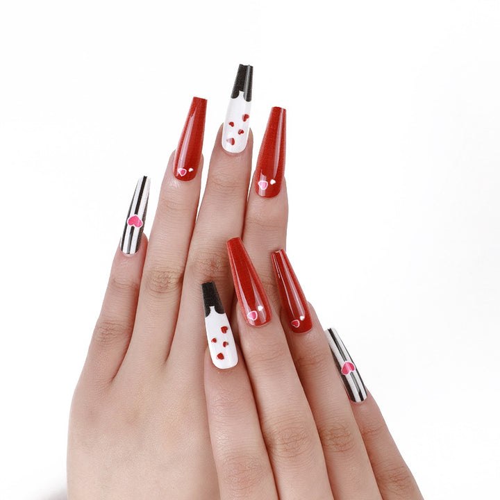 Artificail nails with creative heart design Bowlift