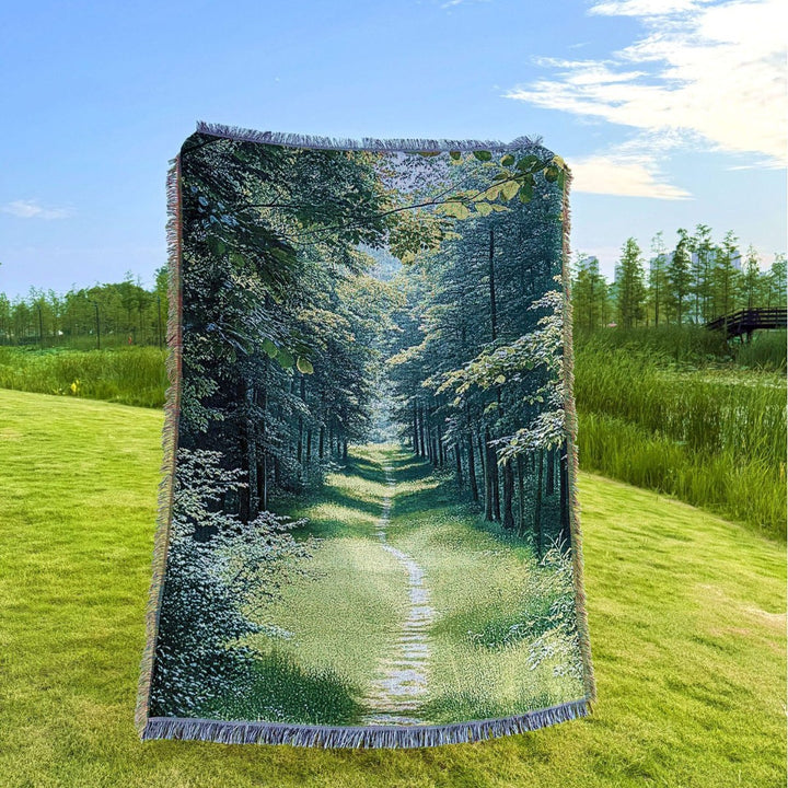 Scenic Nature-Themed Woven Throw Blanket