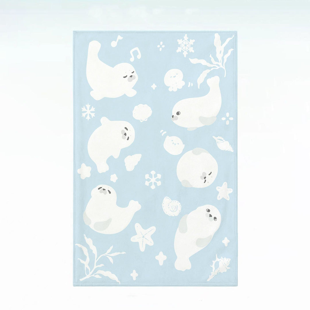Sea Life-Themed Plush Throw Blanket