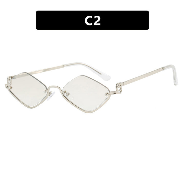 Ladies sunglasses in an elegant, geometric design Bowlift