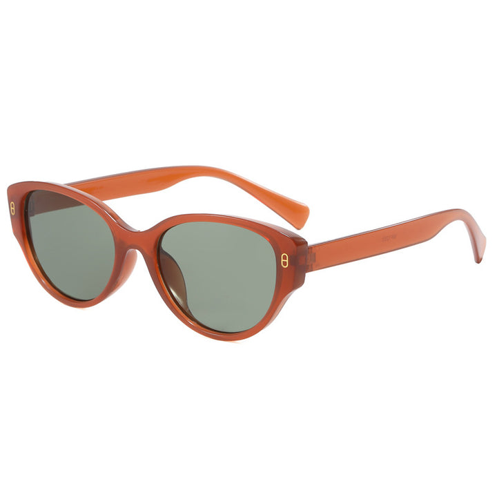 Ladies Cat-Eye Sunglasses with Modern Plastic Frame Bowlift