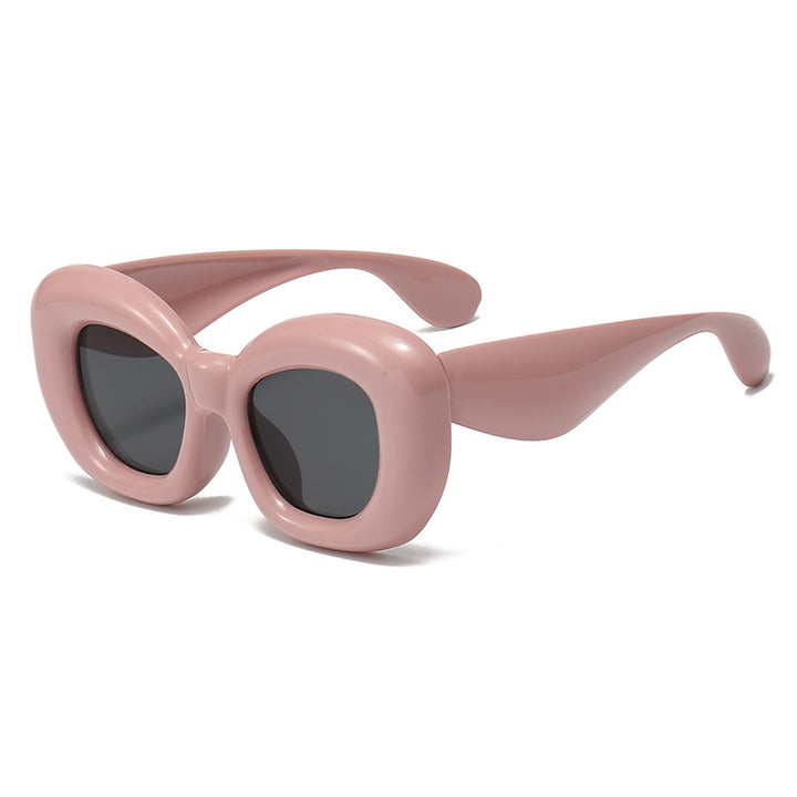 Retro-Style Oversized Sunglasses