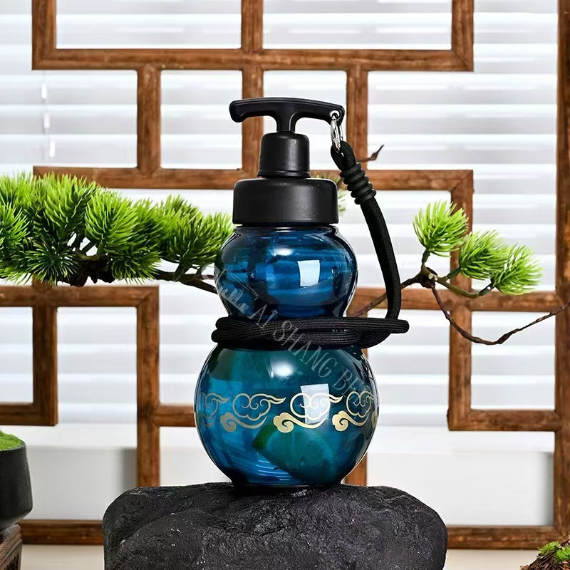 Women's decorative soap dispenser Bowlift