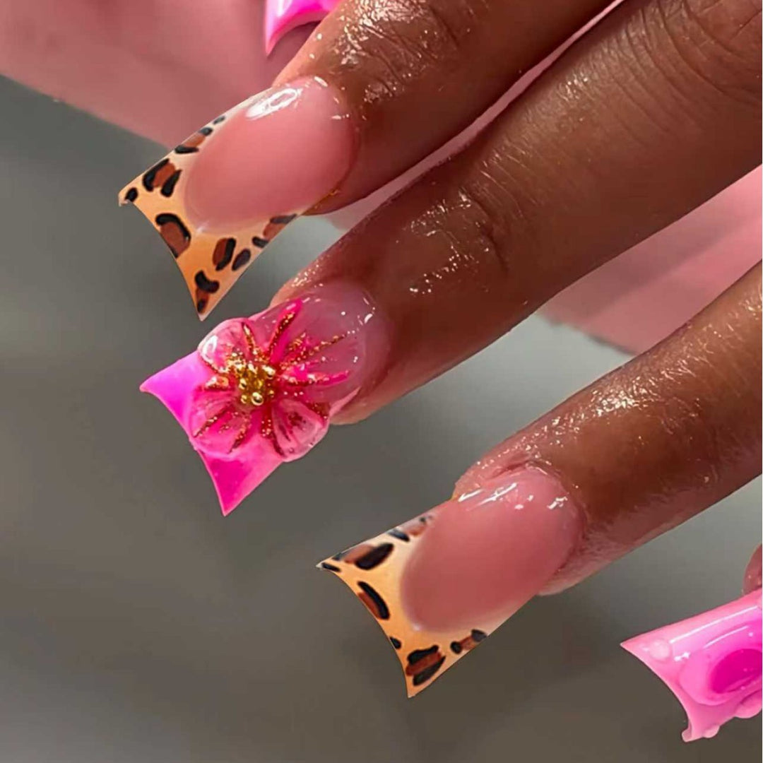 Decorative Press-On Nail Extensions with Floral Accents Bowlift