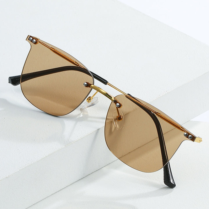 Ladies stylish geometric sunglasses with modern glass elements Bowlift