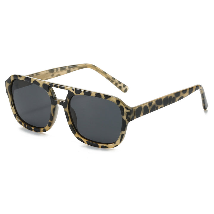 Women's fashionable sunglasses in elegant, angular design Bowlift
