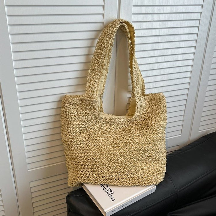 Rustic and Durable Tote Bag Bowlift