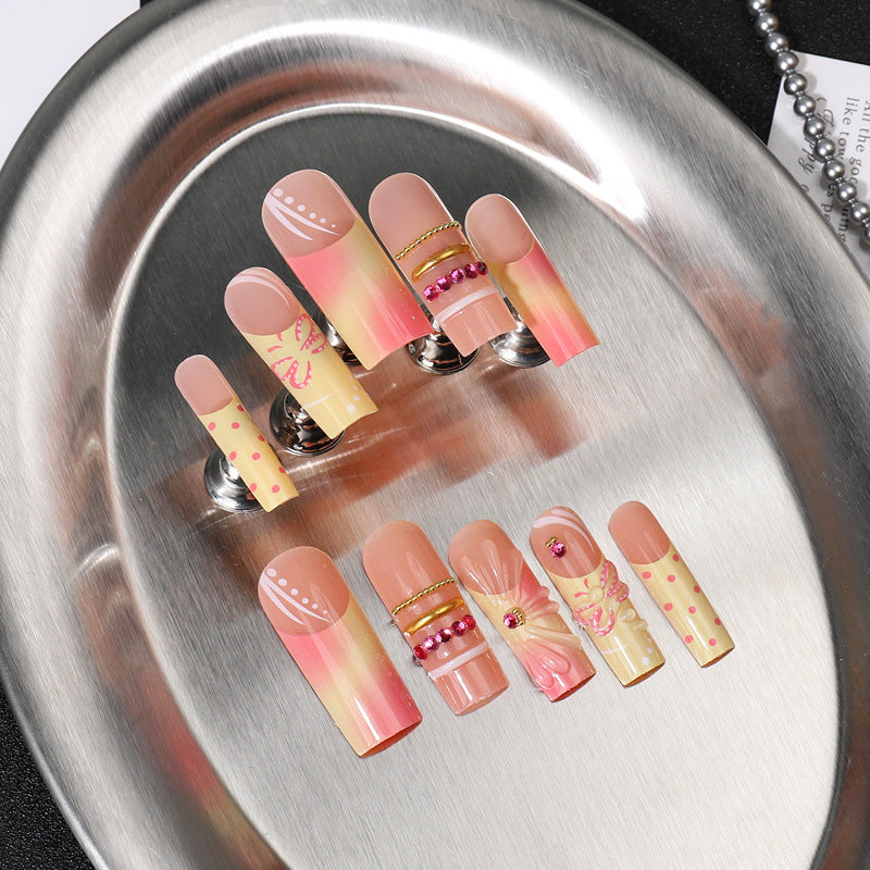 Creative Press-On Nail Kit Bowlift