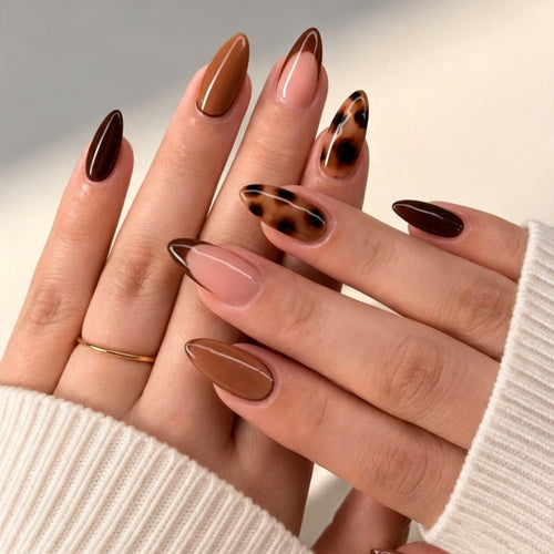 Elegant Artificial Nails with Unique Gradient and High Gloss Finish Bowlift