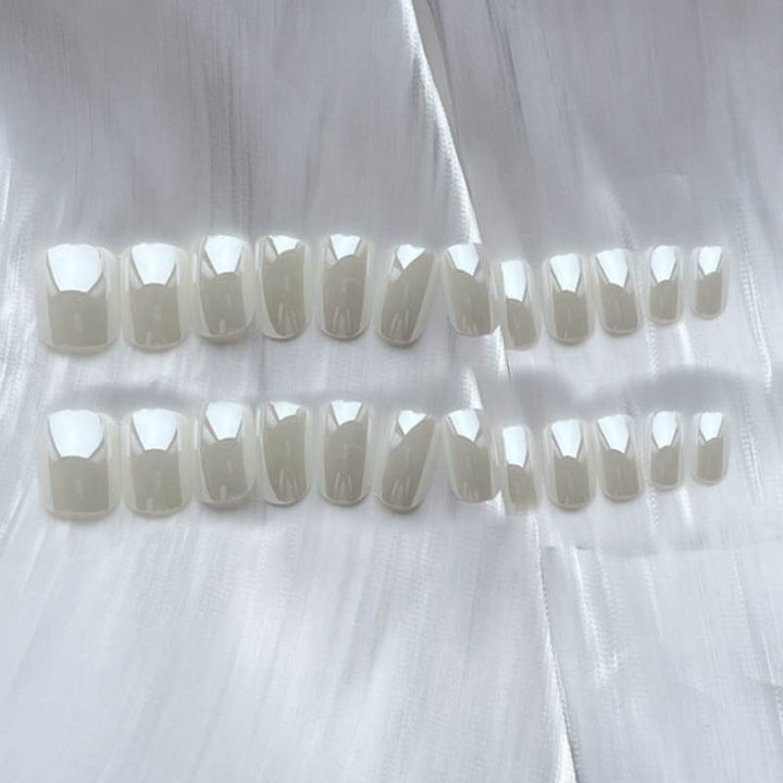 Premium Glossy Press-On Nail Art Set Bowlift