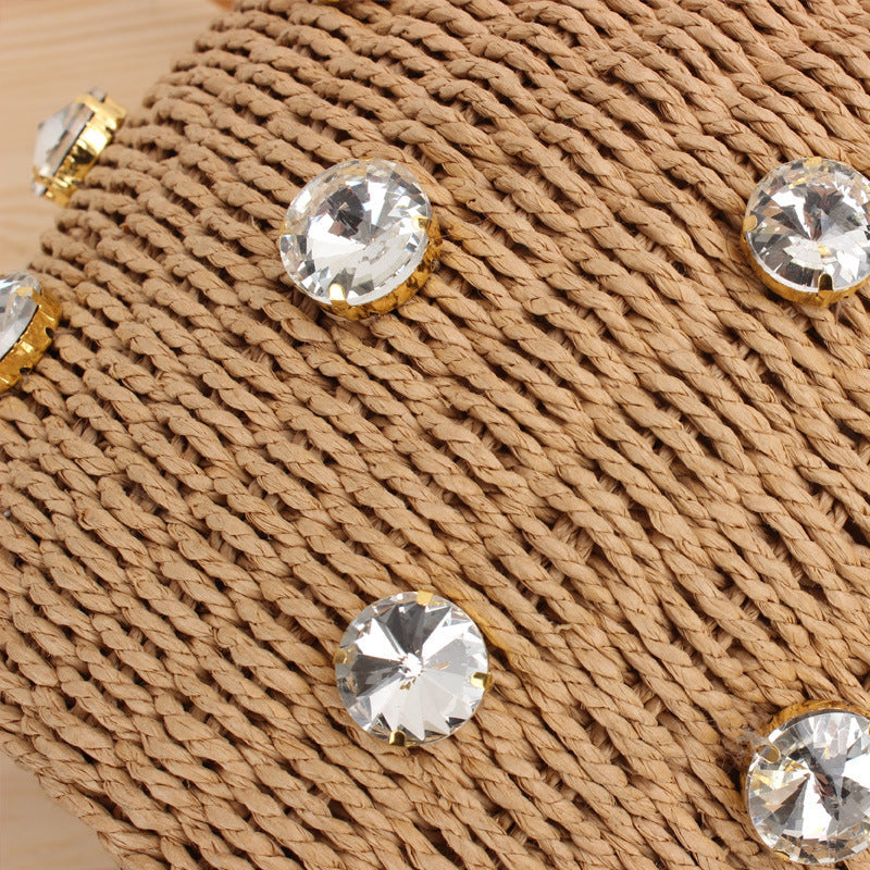 Fashionable basket bag with sparkling details Bowlift