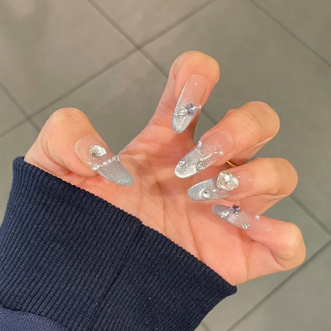 Artistic Press-On Nail Set with Star Motifs Bowlift