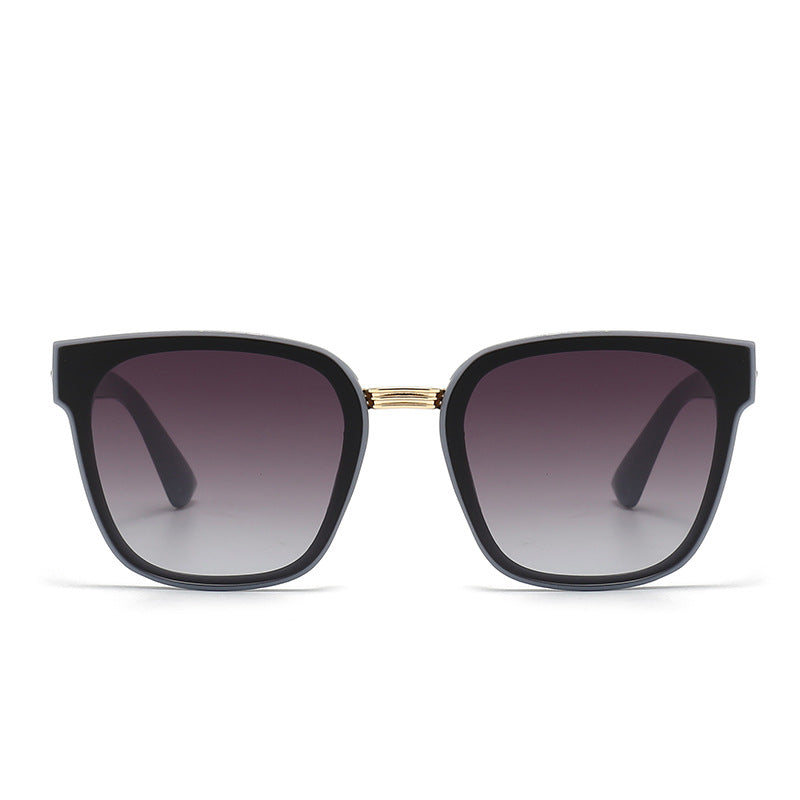 Women's Designer Sunglasses with Luxurious Frame and Trendy Jewelry Detail Bowlift