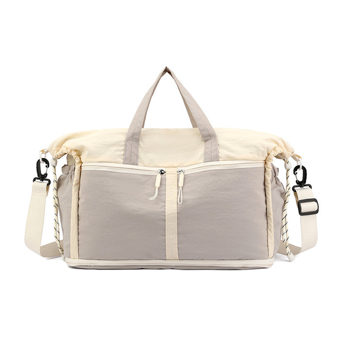 Sporty travel bag with smart organizer compartments Bowlift