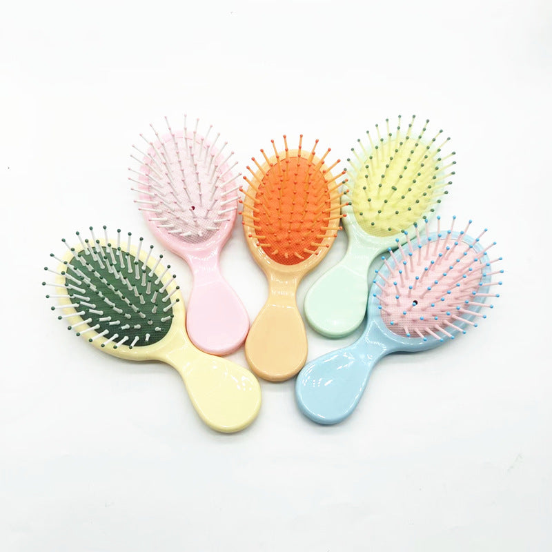 Hair comb with ergonomic handle Bowlift