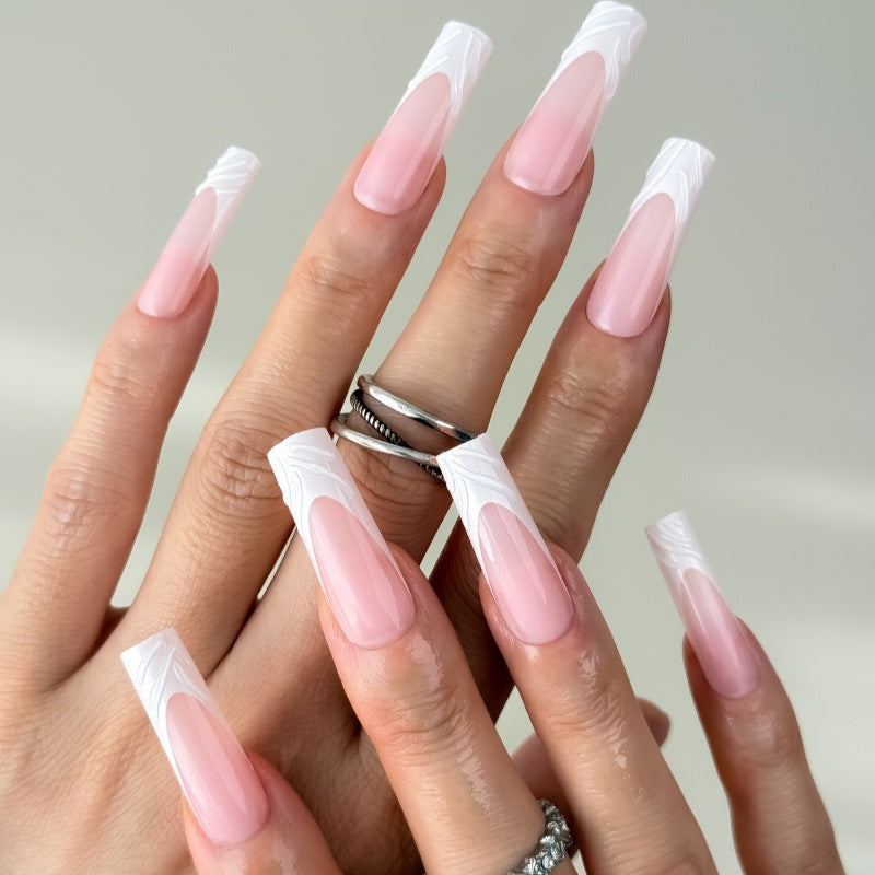 Artificial nails with elegant 3D design Bowlift