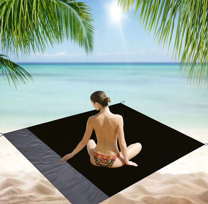 WoOutdoor Waterproof Beach Blanket Bowlift