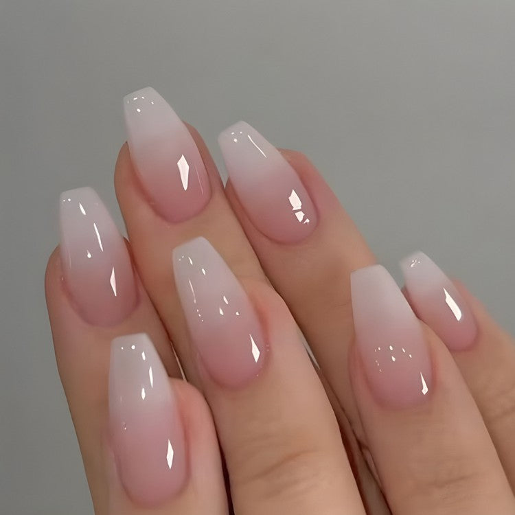 Stylish Ombre Nail Art Bowlift