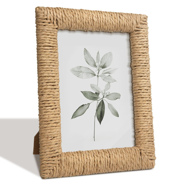 Artful picture frame made of woven natural material Bowlift