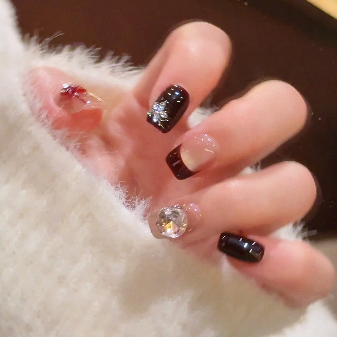 Decorative Crystal-Accented Nail Art Extensions Bowlift
