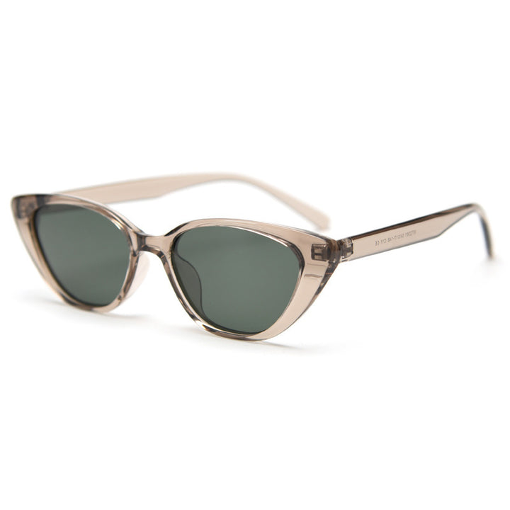 Ladies Cat-Eye Sunglasses with modern, elegant design Bowlift