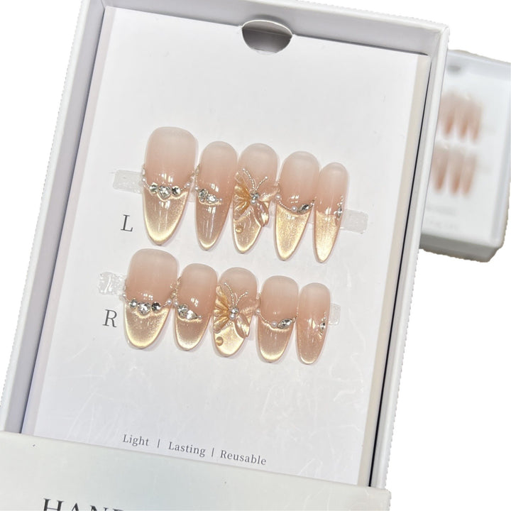 Elegant Butterfly-Accent Press-On Nail Set Bowlift