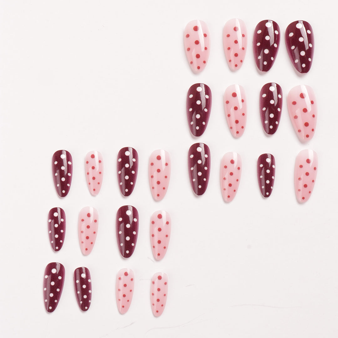 Polka Dot Nail Art Design Bowlift