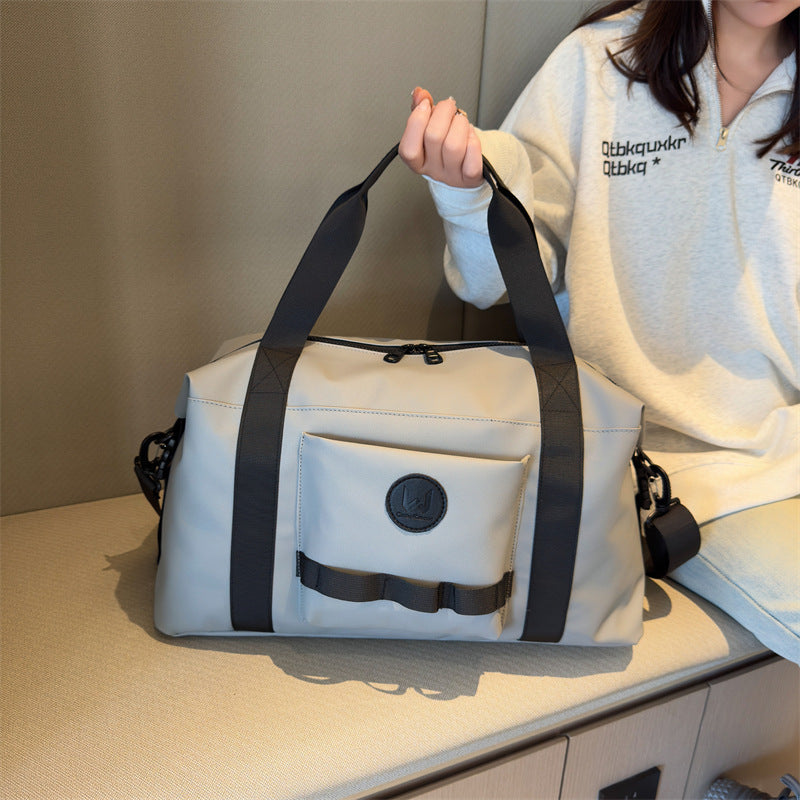 Tote Bag With Durable Material And Thoughtful Compartment System Bowlift