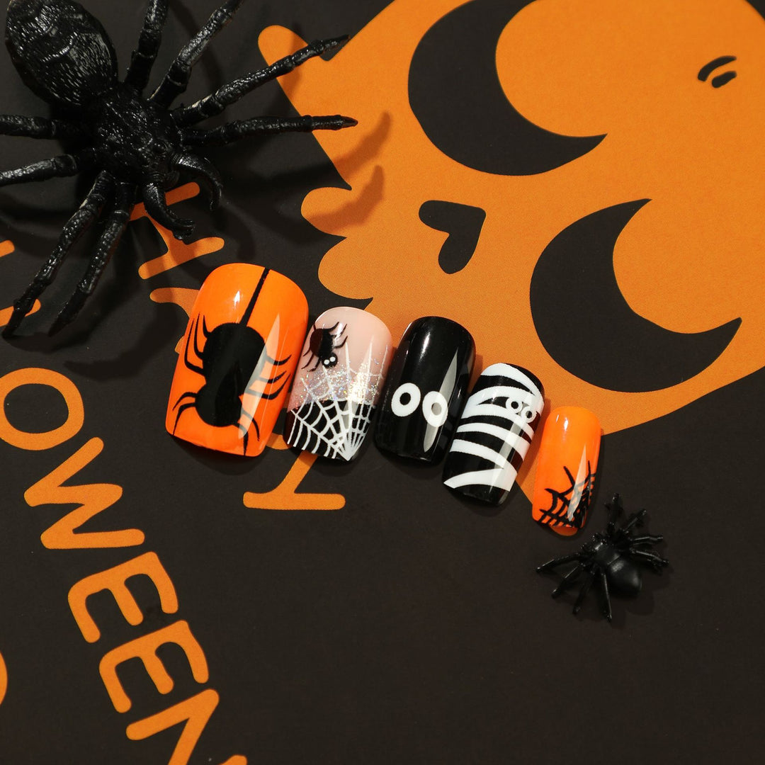 Creative Halloween Nail Art Bowlift