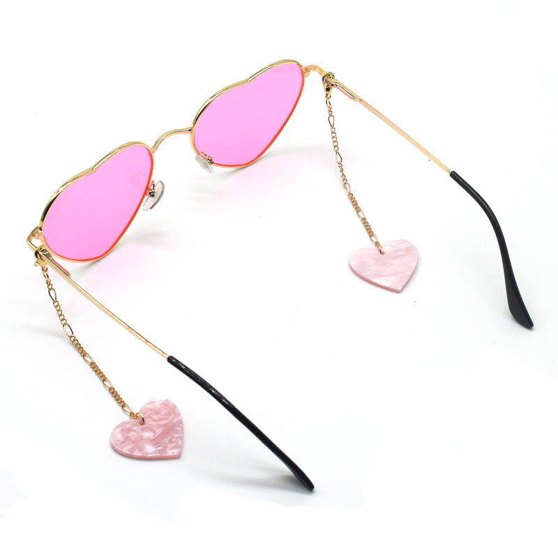 Heart-Shaped Dangle Earrings with Golden Chain Bowlift