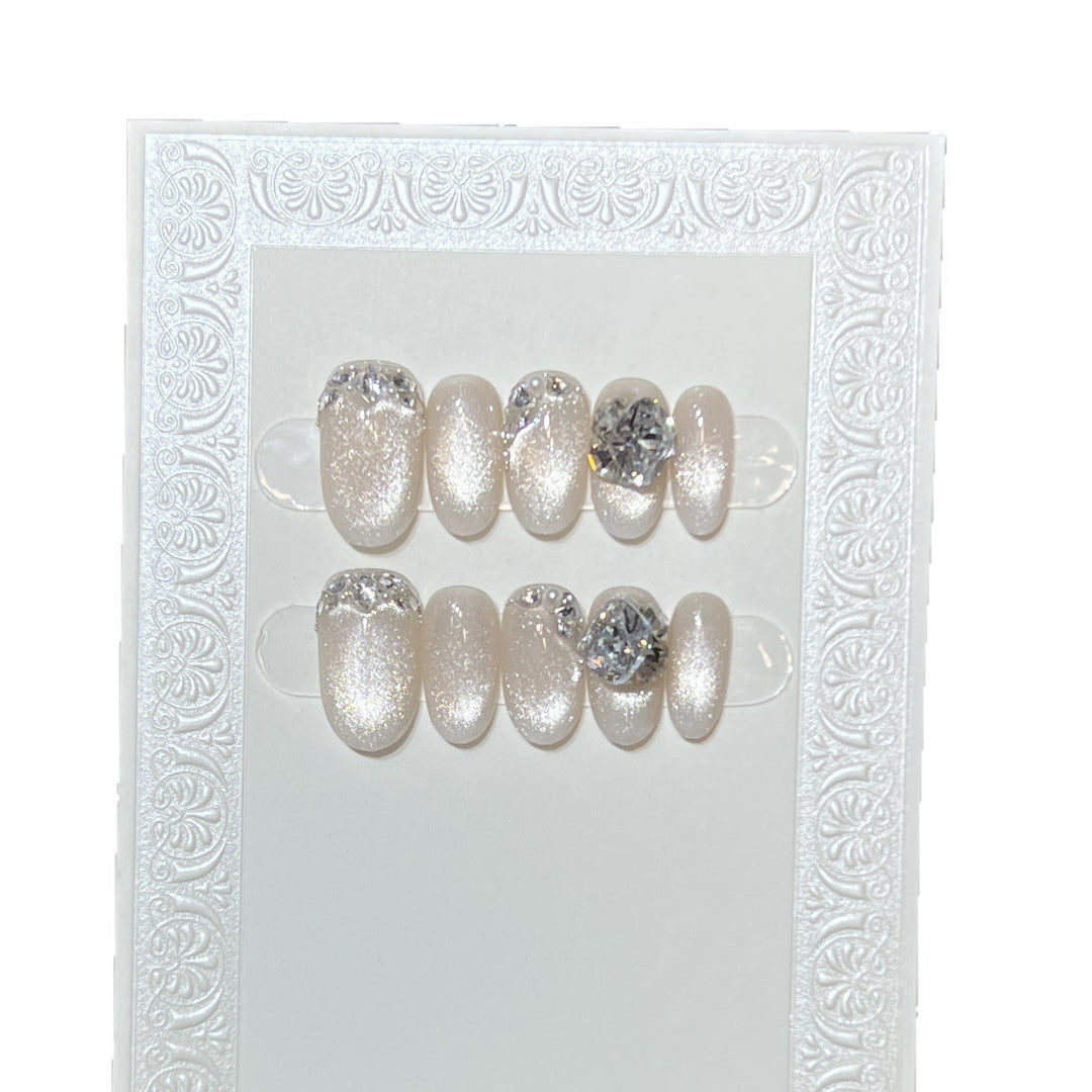 Luxury Gemstone Embellished Press-On Nail Art Bowlift