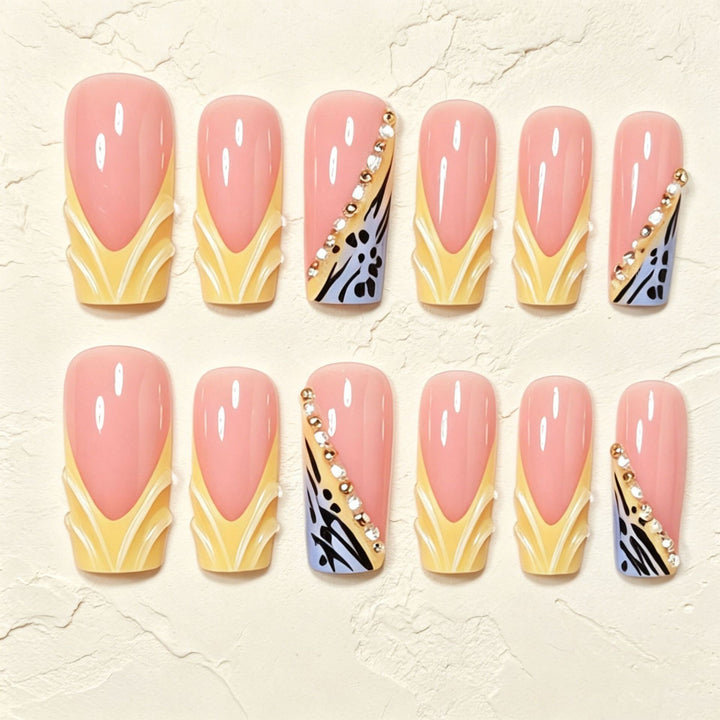 Glamorous Stiletto Press-On Nail Art Set Bowlift