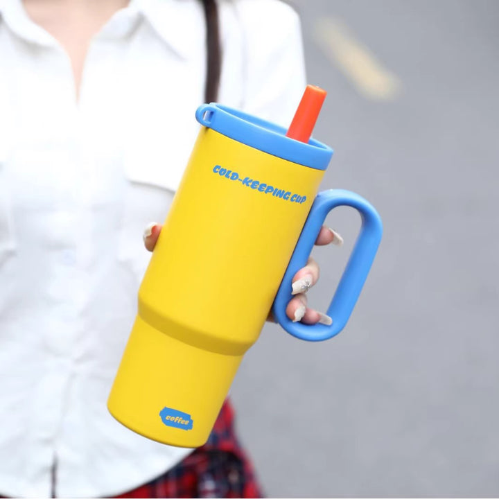 Women's insulated cup with practical straw Bowlift