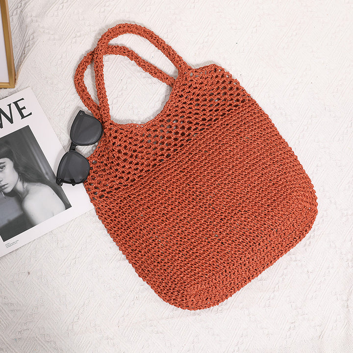 Handcrafted straw bag with wide carrying handle Bowlift