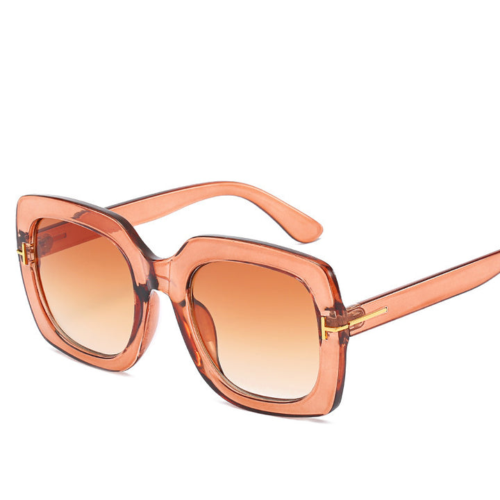 Oversized Fashion Sunglasses with Gradient Lenses Bowlift