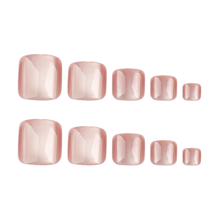 Artful toenail art with elegant mother-of-pearl finish Bowlift
