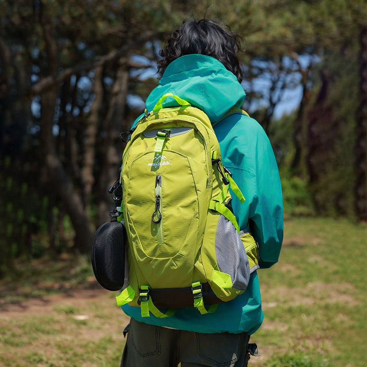Hydration-Ready Hiking Backpack Bowlift