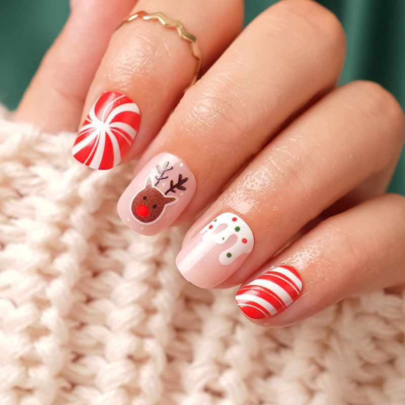 Artificial nails with modern night motif Bowlift