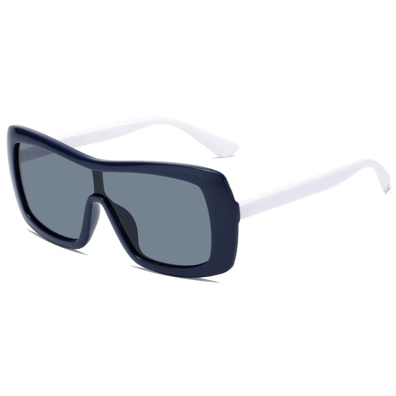 Women's stylish oversized sunglasses in futuristic design Bowlift