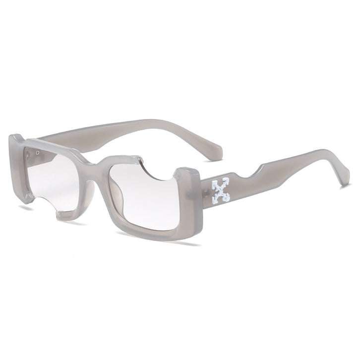 Ladies fashionable goggles in unique futuristic design Bowlift