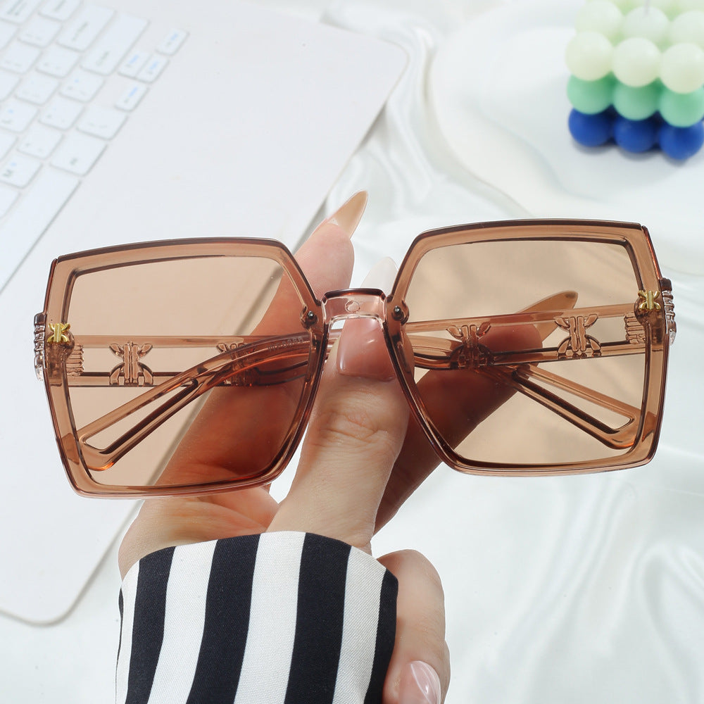 Ladies stylish oversized sunglasses Bowlift