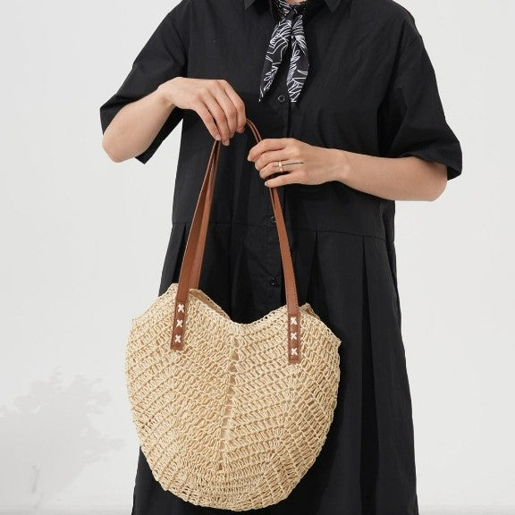 Elegant Bast shoulder bag with leather accents Bowlift