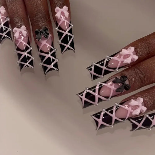 Decorative Extravagant Press-On Nail Extensions Bowlift