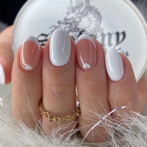 Artificial nail set with creative heart design Bowlift
