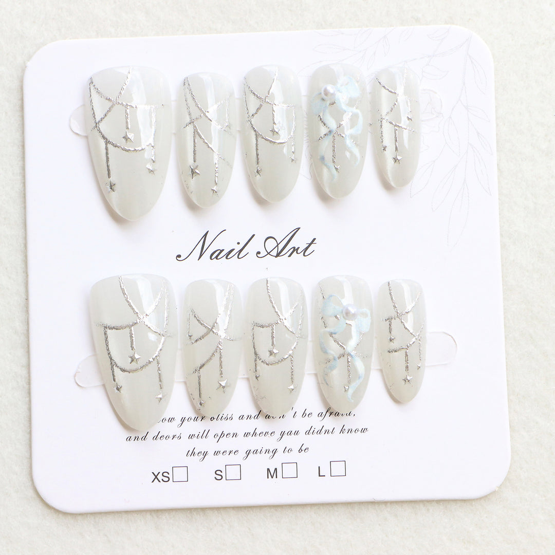 Elegant Press-On Nail Art Collection Bowlift