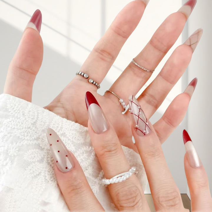 Elegant Artificial Nail Set with Stylish Red Accents Bowlift